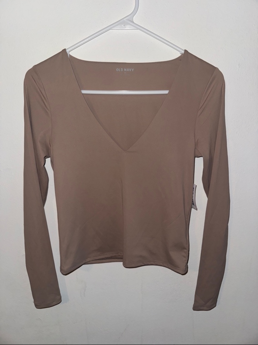 Old Navy Women's V-Neck Cropped Long Sleeve Top - Taupe